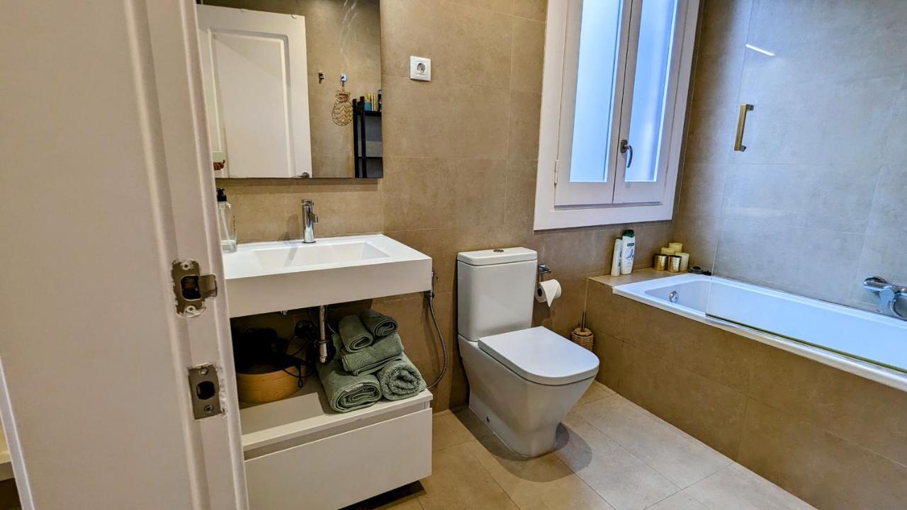 Unique Premium Suite With Sunset Terrace In Born Neighborhood Barcelona Buitenkant foto
